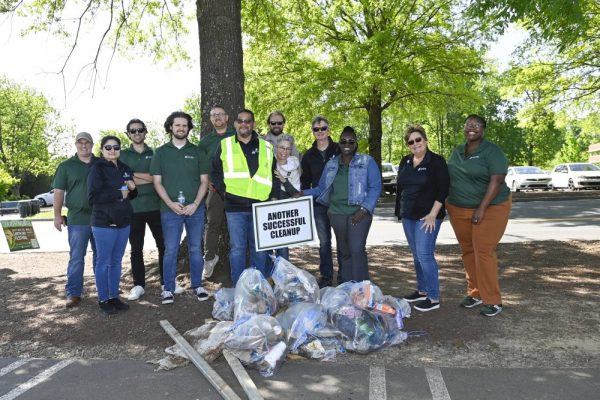 Campus Cleanup Volunteers